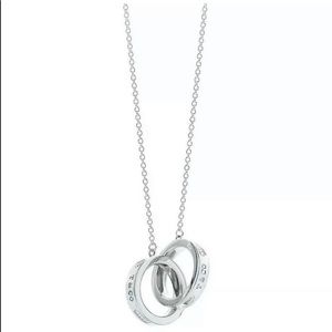 TIFFANY 1837® Interlocking Circles Pendant 20”